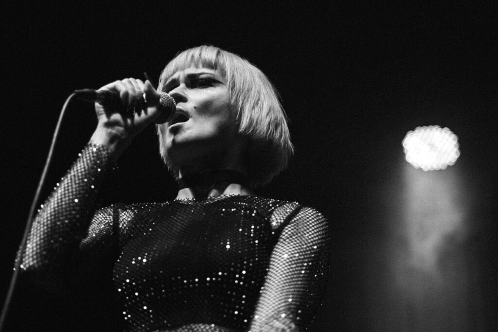 Concert Photography (3:2) to cover concert of Belgrado Band for Grains of Sand Booking by Close-Up Agency
